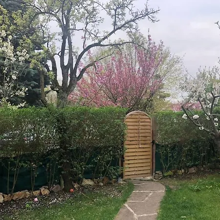 Lägenhet Belle Maison Proche De Paris